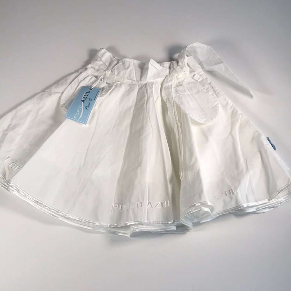 NWT- Duo layerd skirt - size 4/5